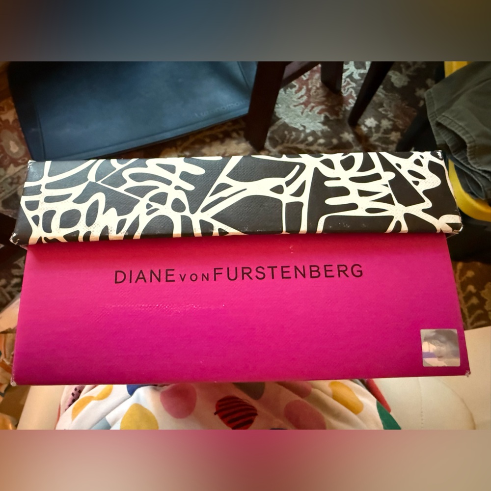 Diane Von Furstenberg Pink and Black Graphic Shoe Box